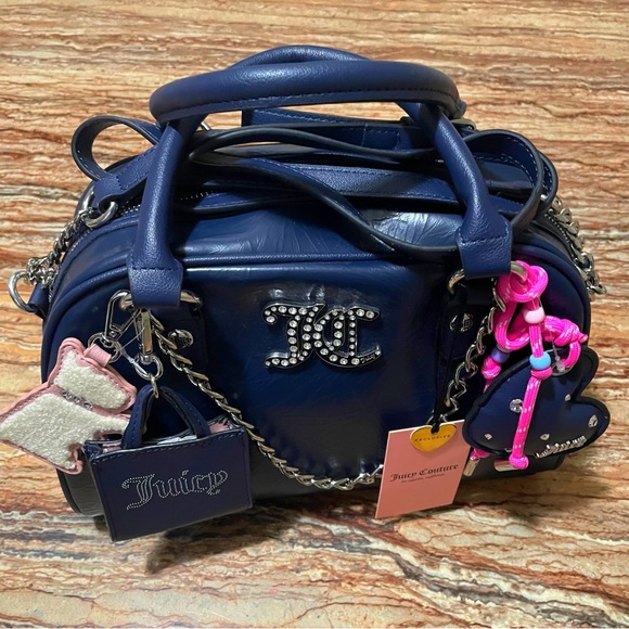 Juicy Couture - Picture 9 of 10